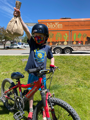 Bloom Truck Lunch