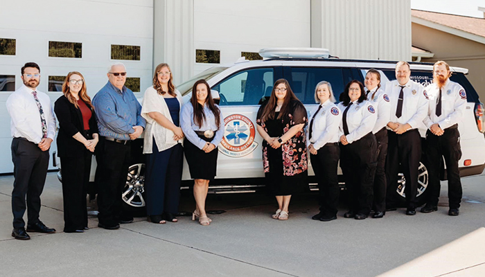 MIHN team and vehicle